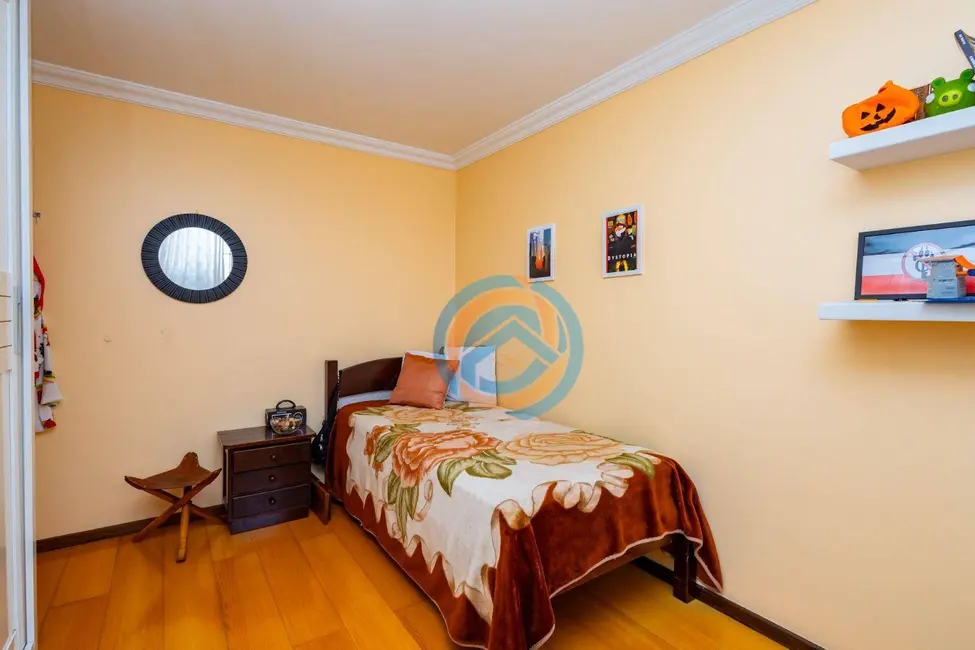 Sobrado com 5 quartos à venda, 613m2 em Jardim das Américas, Curitiba - PR - imagem 6 Foto 6 de Sobrado com 5 quartos à venda, 613m2 em Jardim das Américas, Curitiba - PR