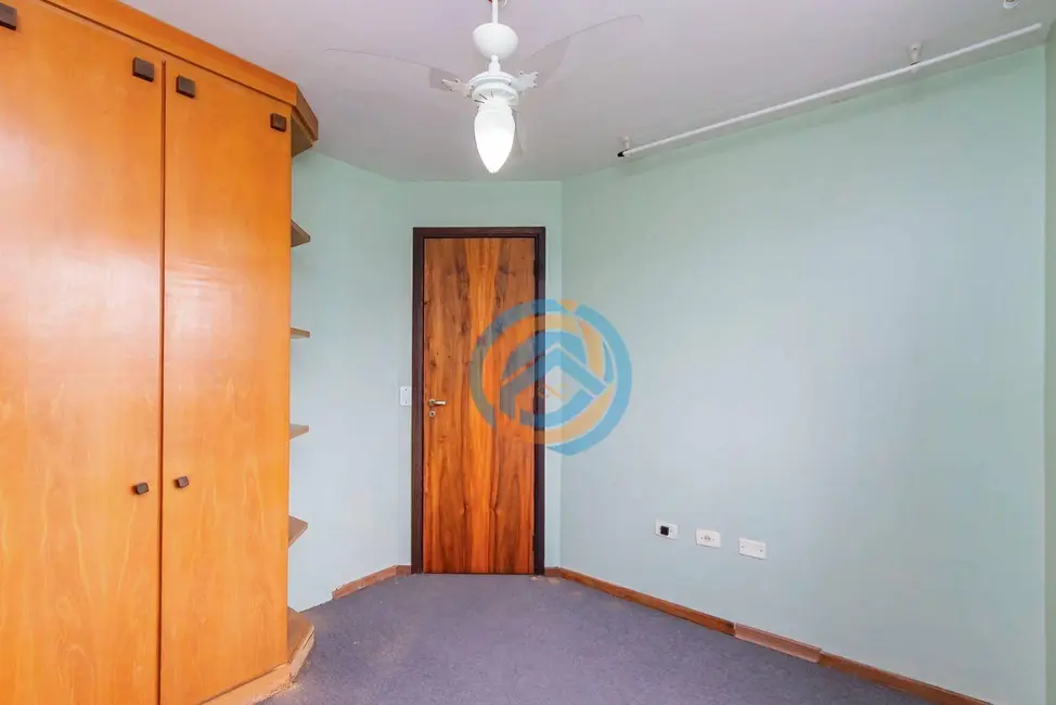 Sobrado com 3 quartos à venda, 119m2 em Alto Boqueirão, Curitiba - PR - imagem 3 Foto 3 de Sobrado com 3 quartos à venda, 119m2 em Alto Boqueirão, Curitiba - PR