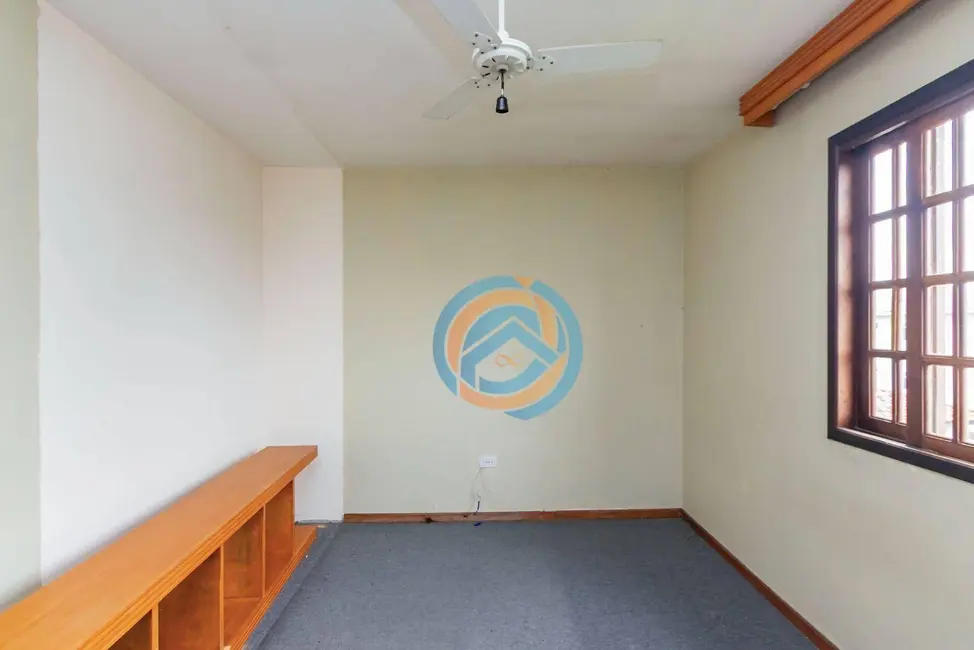 Sobrado com 3 quartos à venda, 119m2 em Alto Boqueirão, Curitiba - PR - imagem 5 Foto 5 de Sobrado com 3 quartos à venda, 119m2 em Alto Boqueirão, Curitiba - PR