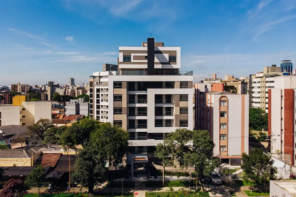 Apartamento com 3 quartos à venda, 197m2 em Juvevê, Curitiba - PR - imagem 6 Foto 6 de Apartamento com 3 quartos à venda, 197m2 em Juvevê, Curitiba - PR