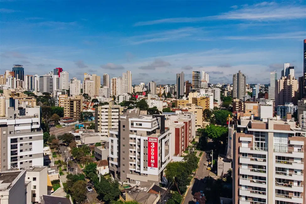 Apartamento com 3 quartos à venda, 197m2 em Juvevê, Curitiba - PR - imagem 9 Foto 9 de Apartamento com 3 quartos à venda, 197m2 em Juvevê, Curitiba - PR