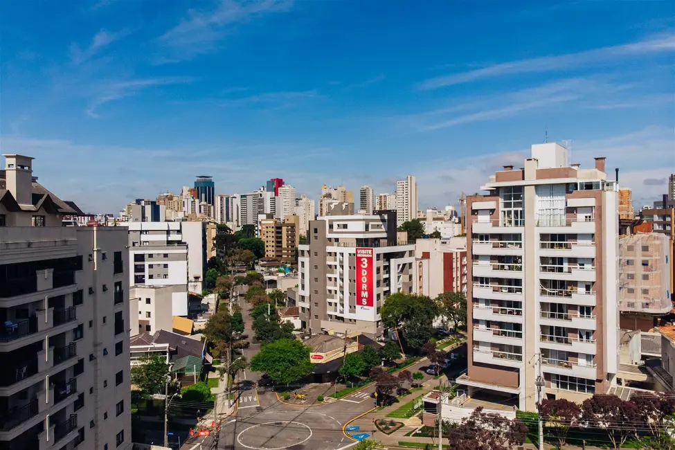 Apartamento com 3 quartos à venda, 197m2 em Juvevê, Curitiba - PR - imagem 4 Foto 4 de Apartamento com 3 quartos à venda, 197m2 em Juvevê, Curitiba - PR