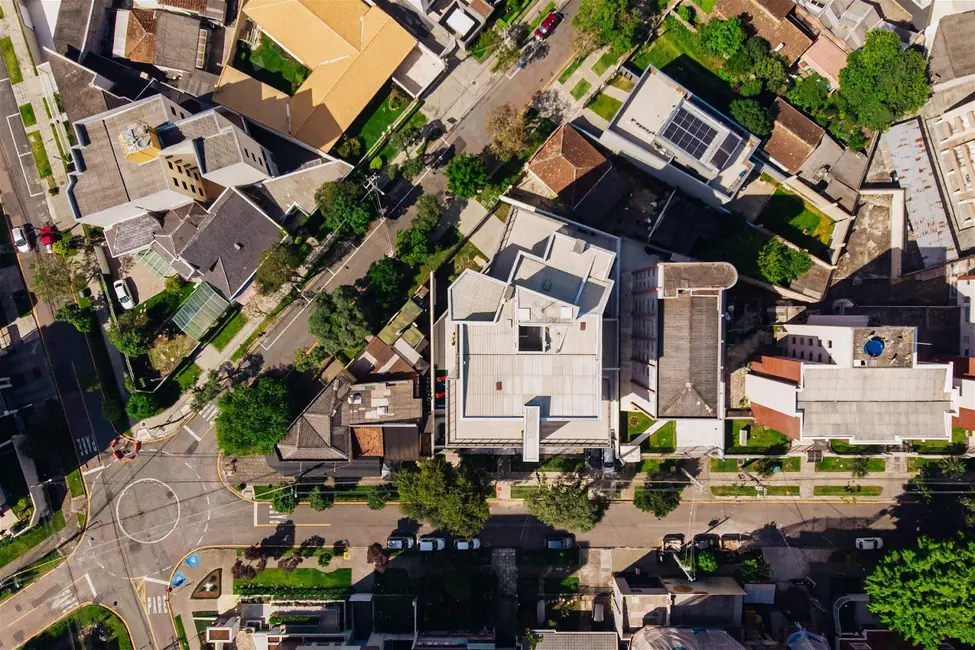 Apartamento com 3 quartos à venda, 197m2 em Juvevê, Curitiba - PR - imagem 3 Foto 3 de Apartamento com 3 quartos à venda, 197m2 em Juvevê, Curitiba - PR