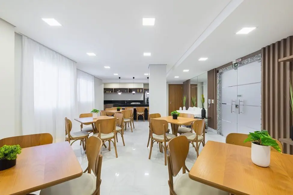 Foto 9 de Apartamento com 3 quartos à venda, 176m2 em Cristo Rei, Curitiba - PR