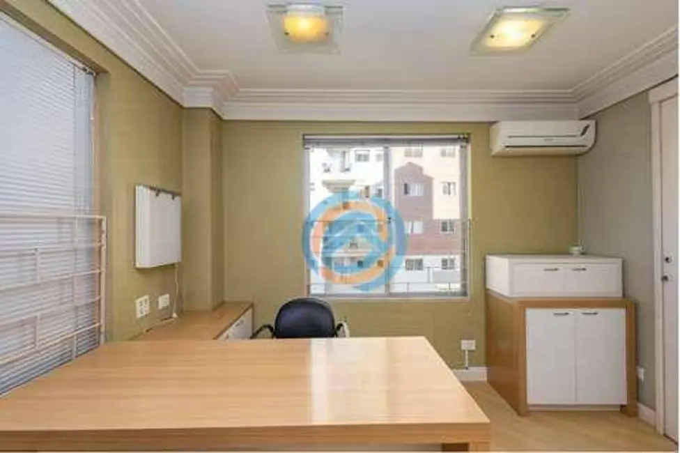 Foto 5 de Sala Comercial para alugar, 52m2 em Centro, Curitiba - PR