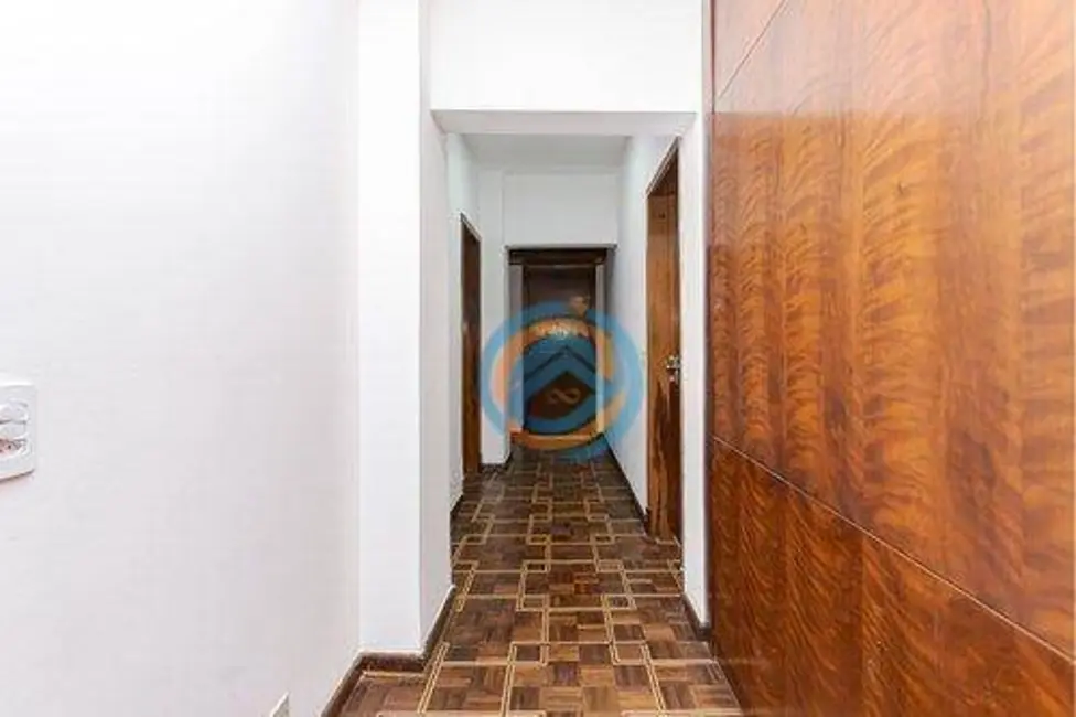 Apartamento com 3 quartos à venda, 164m2 em Centro, Curitiba - PR - imagem 9 Foto 9 de Apartamento com 3 quartos à venda, 164m2 em Centro, Curitiba - PR