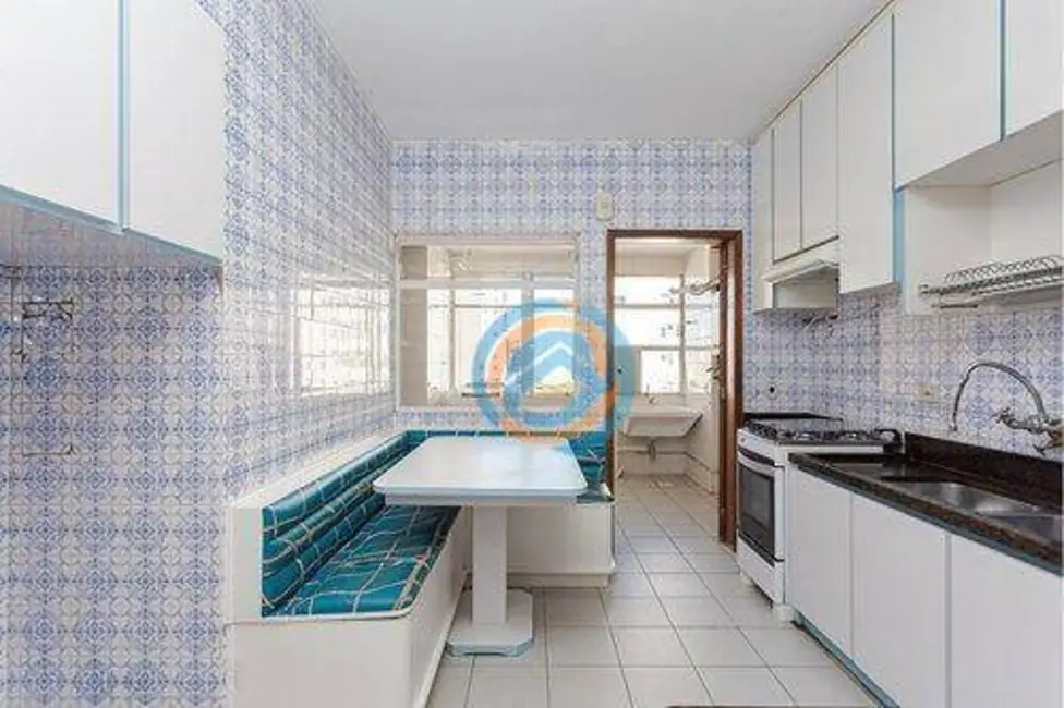 Apartamento com 3 quartos à venda, 164m2 em Centro, Curitiba - PR - imagem 7 Foto 7 de Apartamento com 3 quartos à venda, 164m2 em Centro, Curitiba - PR