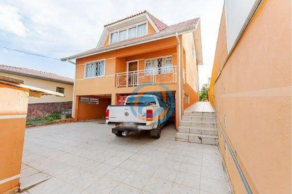 Foto 1 de Sobrado com 3 quartos à venda, 840m2 em Portão, Curitiba - PR