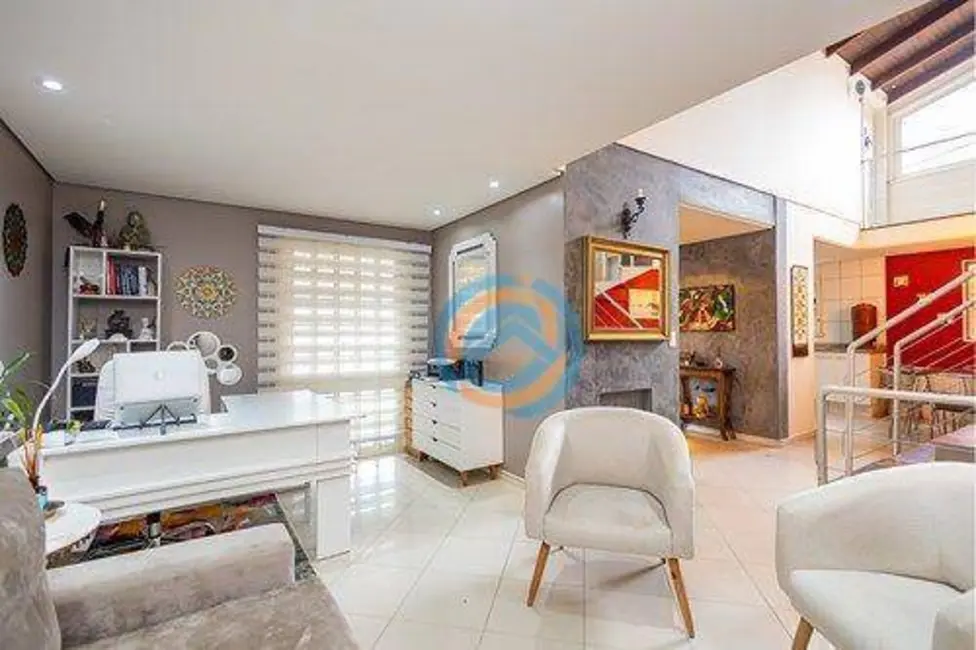Foto 1 de Casa com 4 quartos à venda, 478m2 em Rebouças, Curitiba - PR