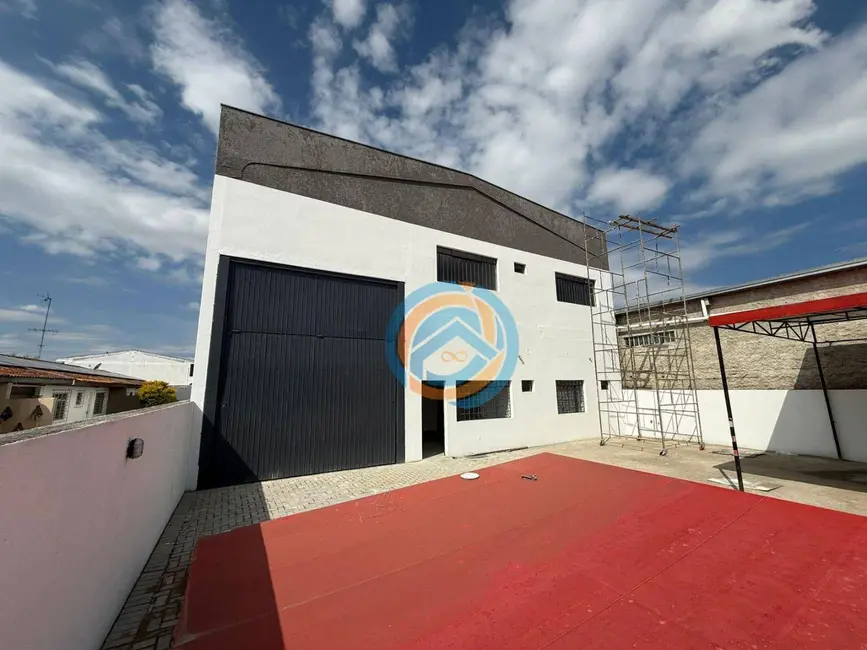 Foto 1 de Armazém / Galpão para alugar, 754m2 em Hauer, Curitiba - PR