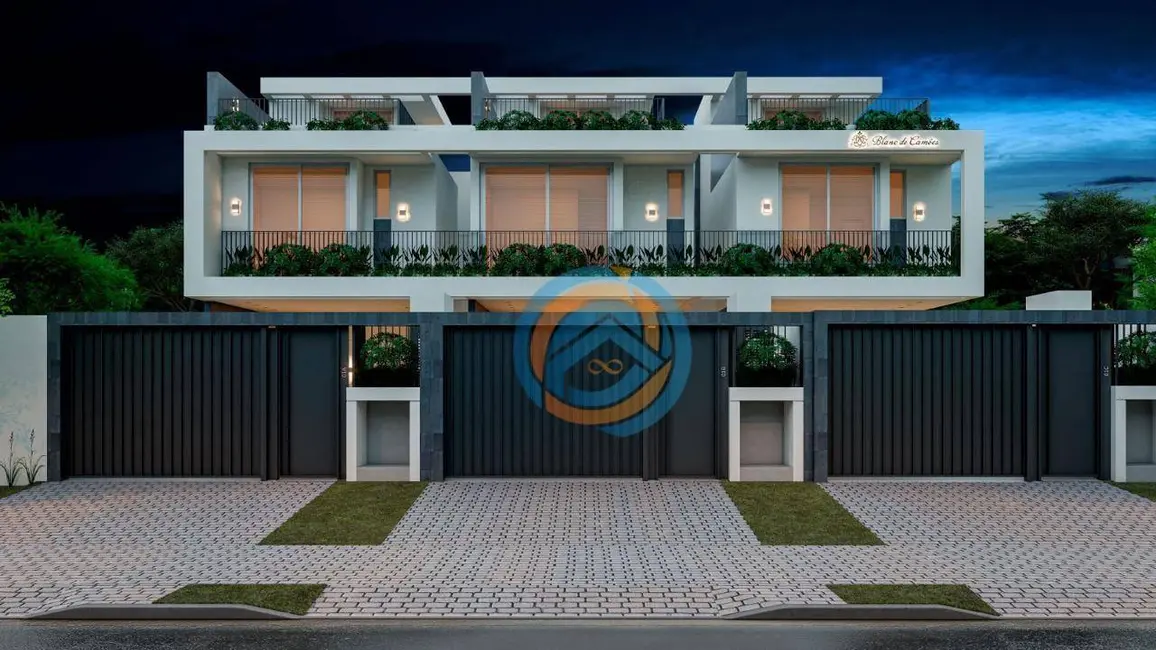 Sobrado com 3 quartos à venda, 139m2 em Hugo Lange, Curitiba - PR - imagem 9 Foto 9 de Sobrado com 3 quartos à venda, 139m2 em Hugo Lange, Curitiba - PR