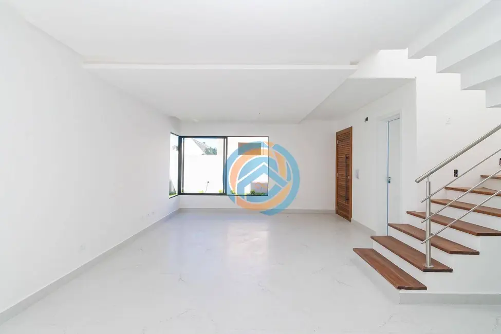 Foto 8 de Sobrado com 3 quartos à venda, 123m2 em Uberaba, Curitiba - PR