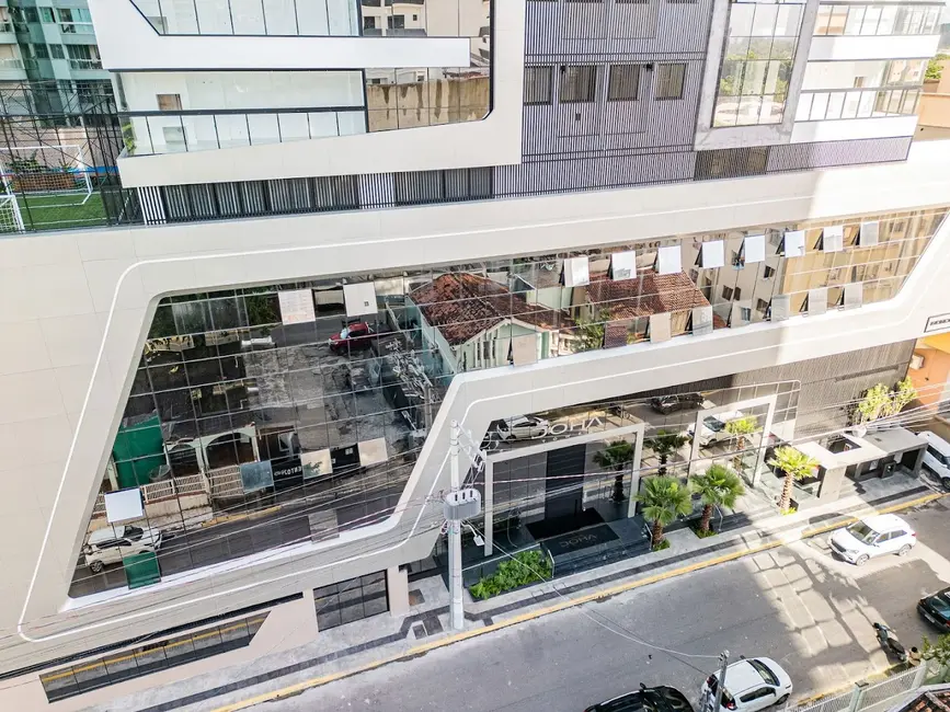 Foto 1 de Apartamento com 4 quartos à venda, 179m2 em Meia Praia, Itapema - SC