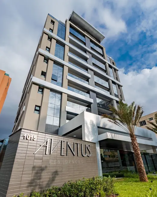 Foto 3 de Apartamento com 3 quartos à venda, 154m2 em Curitiba - PR