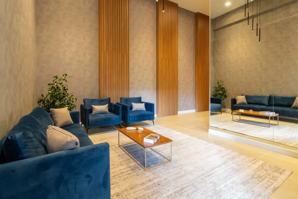 Apartamento com 2 quartos à venda, 74m2 em Água Verde, Curitiba - PR - imagem 2 Foto 2 de Apartamento com 2 quartos à venda, 74m2 em Água Verde, Curitiba - PR