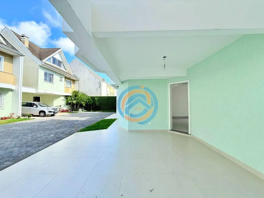 Foto 3 de Sobrado com 3 quartos à venda, 145m2 em Uberaba, Curitiba - PR