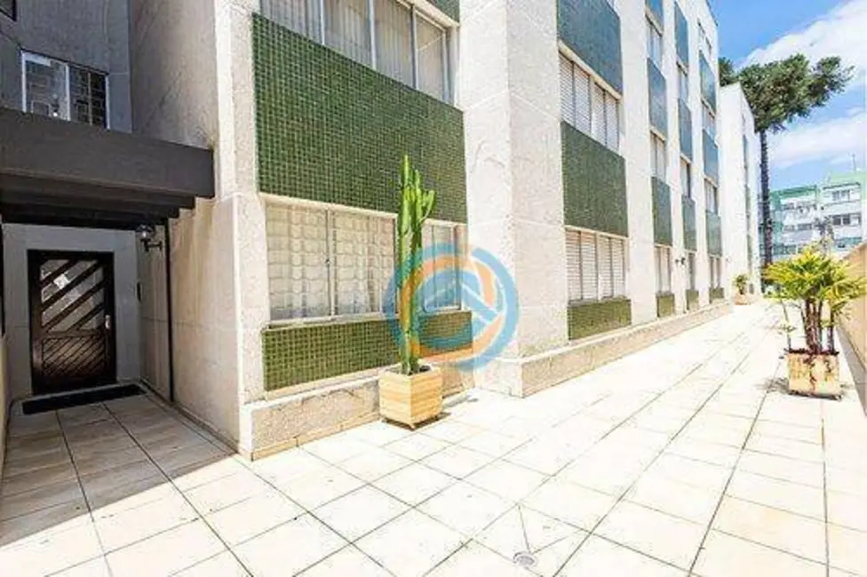 Apartamento com 3 quartos à venda, 90m2 em Vila Izabel, Curitiba - PR - imagem 5 Foto 5 de Apartamento com 3 quartos à venda, 90m2 em Vila Izabel, Curitiba - PR