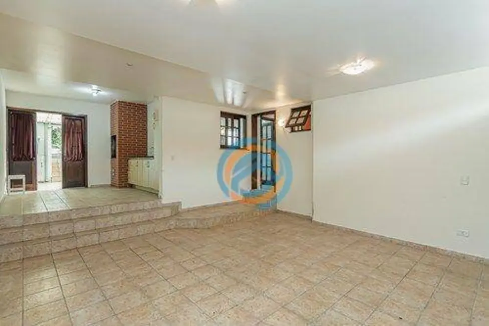 Casa com 4 quartos à venda, 360m2 em Capão Raso, Curitiba - PR - imagem 7 Foto 7 de Casa com 4 quartos à venda, 360m2 em Capão Raso, Curitiba - PR