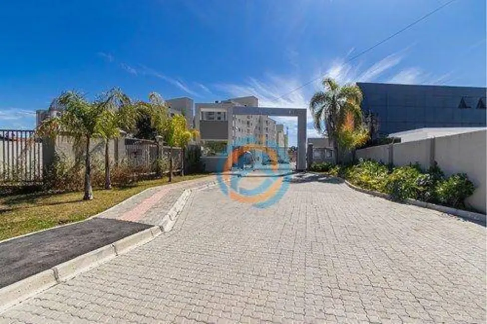 Apartamento com 2 quartos para alugar, 59m2 em Fanny, Curitiba - PR - imagem 3 Foto 3 de Apartamento com 2 quartos para alugar, 59m2 em Fanny, Curitiba - PR