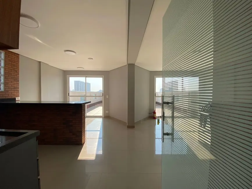 Apartamento com 1 quarto à venda, 55m2 em Centro, Curitiba - PR - imagem 9 Foto 9 de Apartamento com 1 quarto à venda, 55m2 em Centro, Curitiba - PR