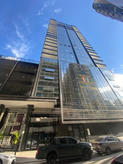 Foto 3 de Apartamento com 4 quartos à venda, 287m2 em Meia Praia, Itapema - SC