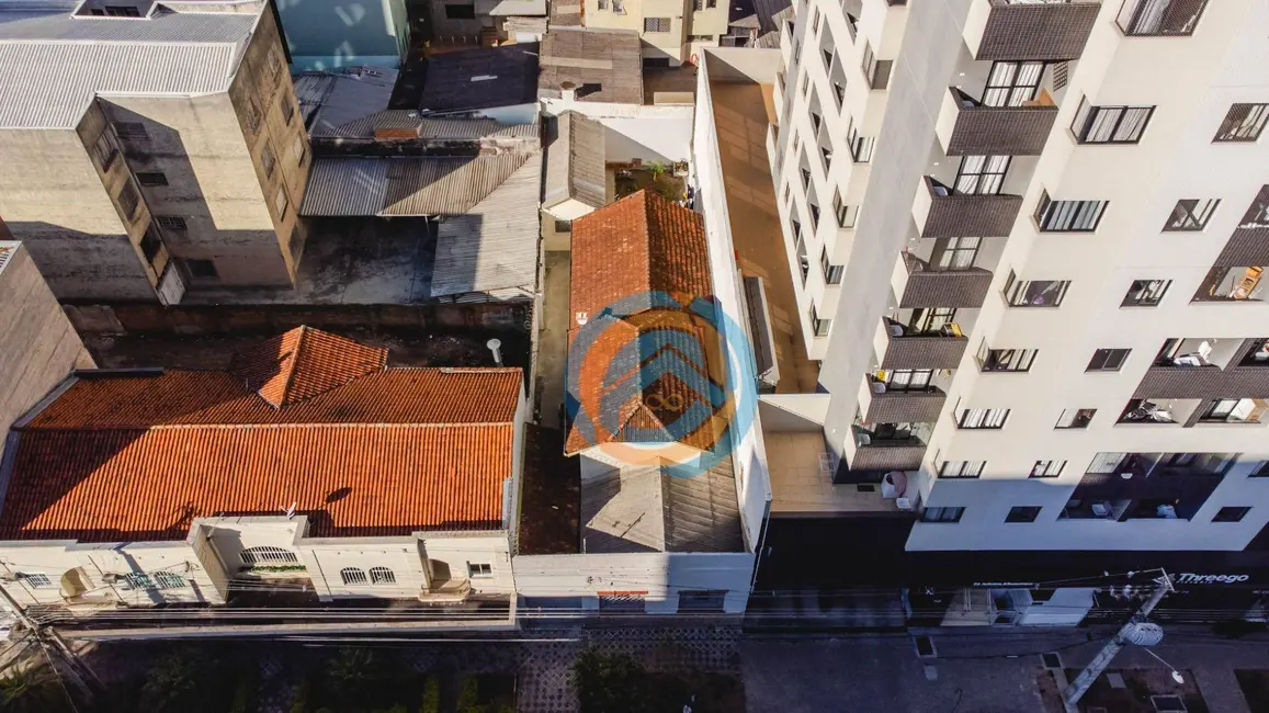 Foto 17 de Casa para alugar, 360m2 em Centro, Curitiba - PR