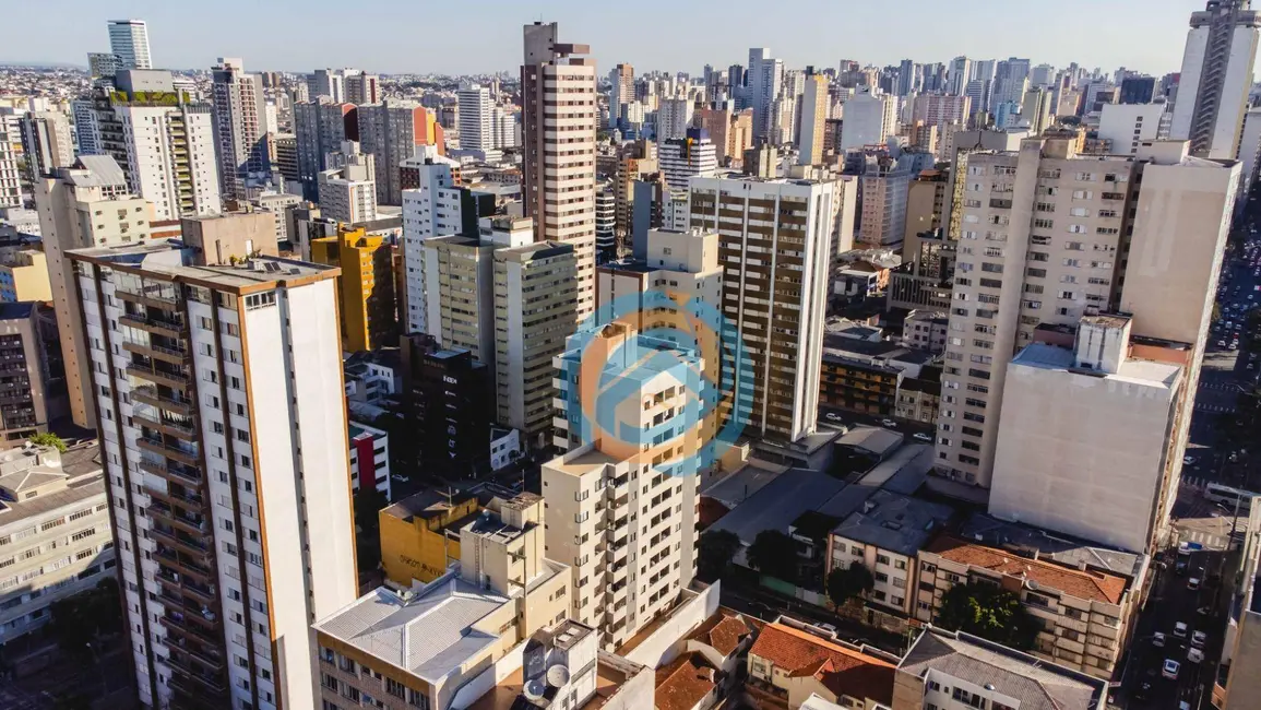 Foto 25 de Casa para alugar, 360m2 em Centro, Curitiba - PR