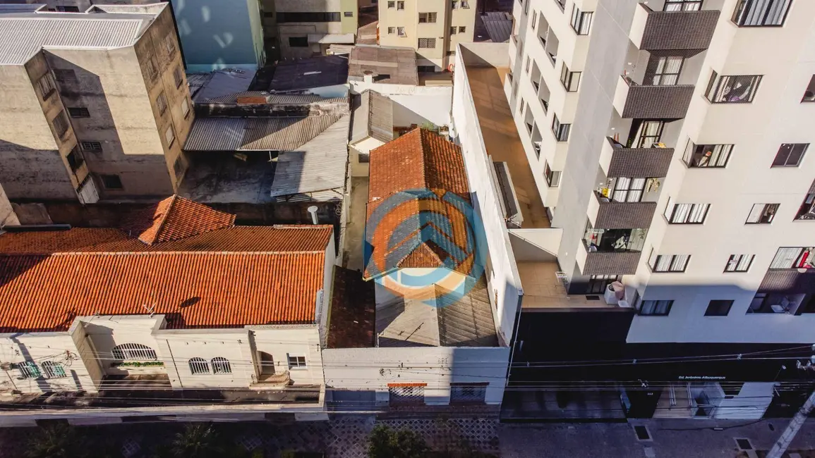 Foto 10 de Casa para alugar, 360m2 em Centro, Curitiba - PR