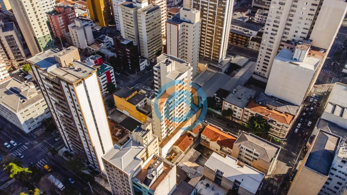 Foto 33 de Casa para alugar, 360m2 em Centro, Curitiba - PR