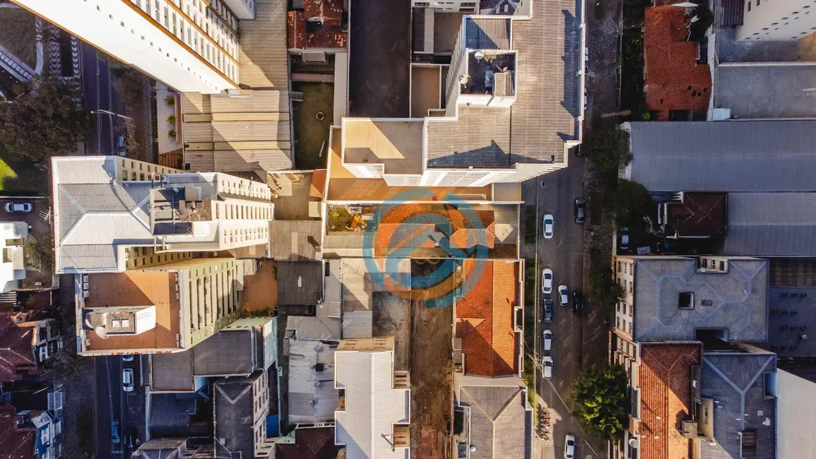 Foto 39 de Casa para alugar, 360m2 em Centro, Curitiba - PR