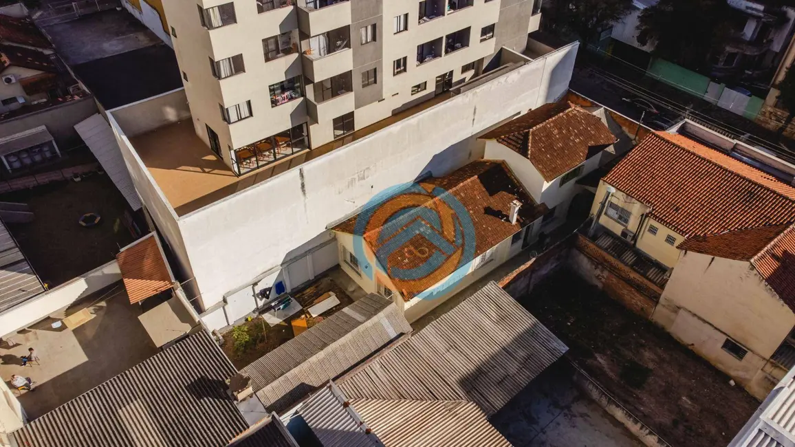 Foto 14 de Casa para alugar, 360m2 em Centro, Curitiba - PR