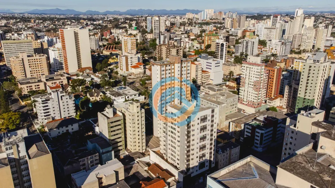 Foto 26 de Casa para alugar, 360m2 em Centro, Curitiba - PR