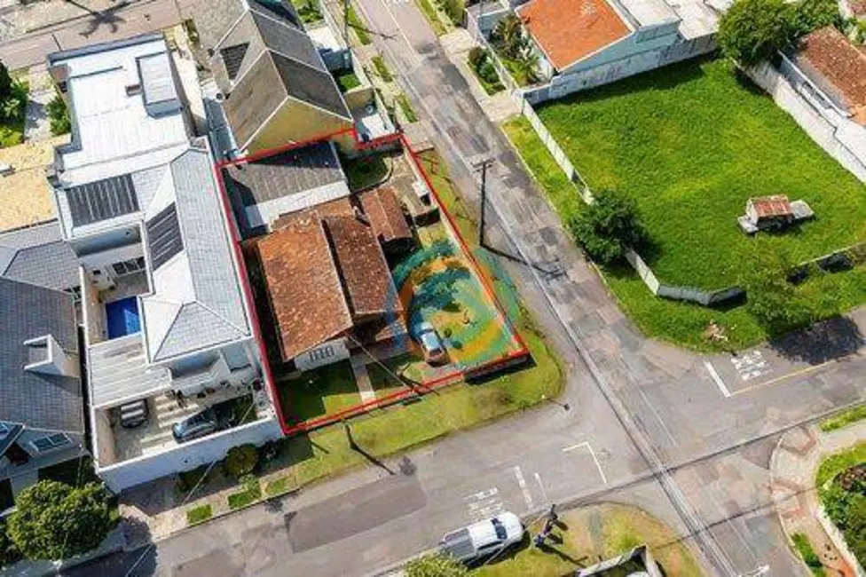 Foto 1 de Terreno / Lote à venda, 364m2 em Portão, Curitiba - PR