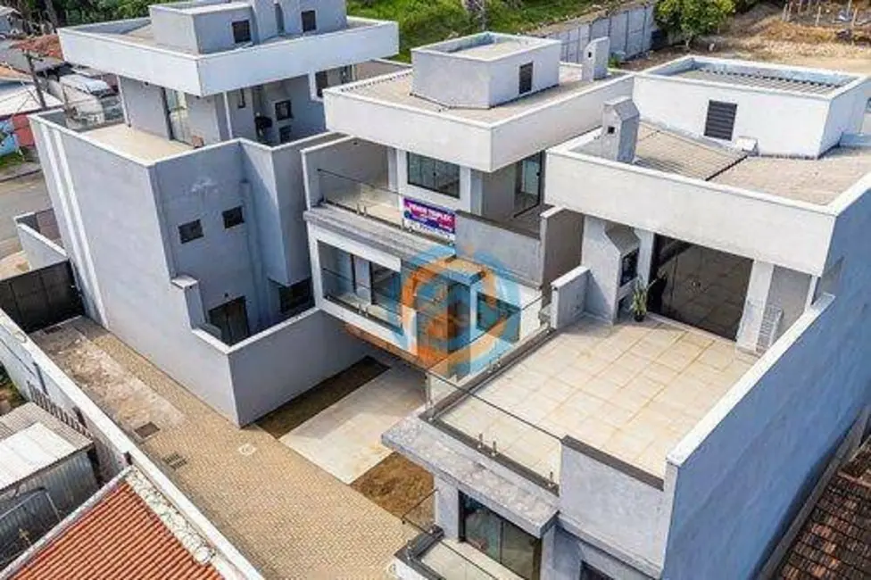 Foto 4 de Sobrado com 3 quartos à venda, 156m2 em Fanny, Curitiba - PR