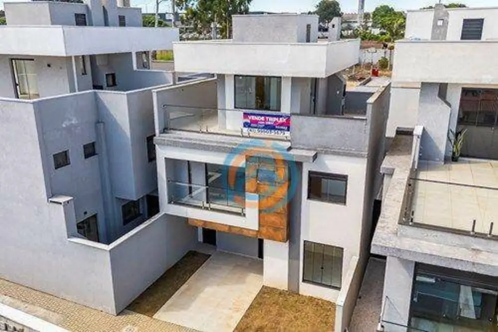 Foto 6 de Sobrado com 3 quartos à venda, 156m2 em Fanny, Curitiba - PR