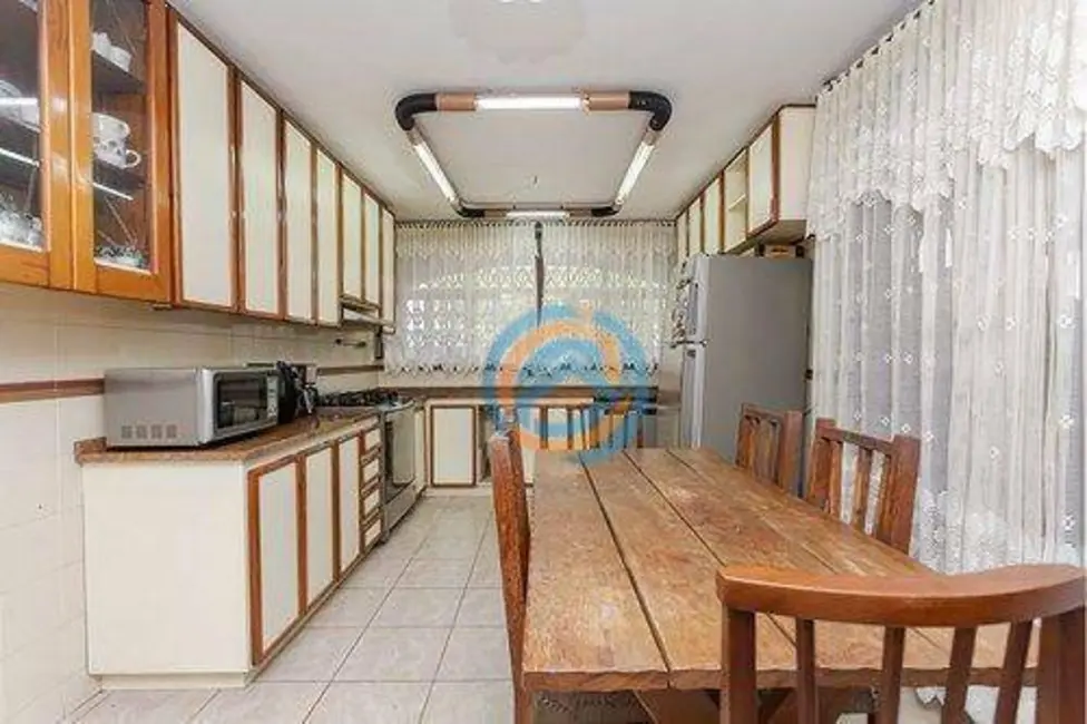 Foto 7 de Sobrado com 4 quartos à venda, 376m2 em Guabirotuba, Curitiba - PR