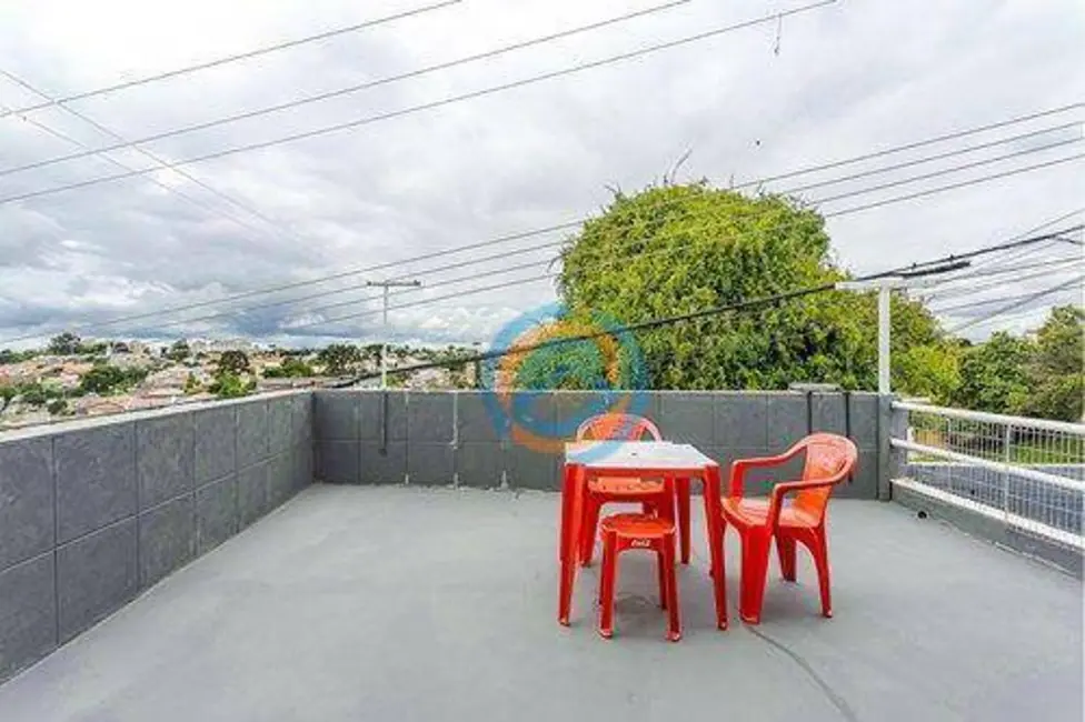 Foto 8 de Casa com 4 quartos à venda, 312m2 em Novo Mundo, Curitiba - PR