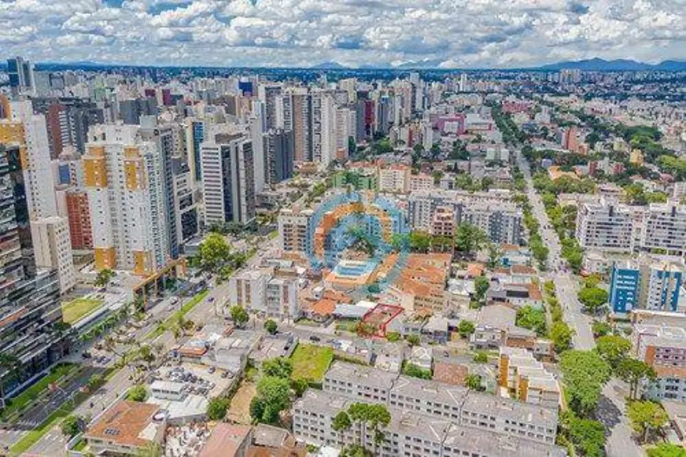 Foto 4 de Terreno / Lote à venda, 319m2 em Água Verde, Curitiba - PR