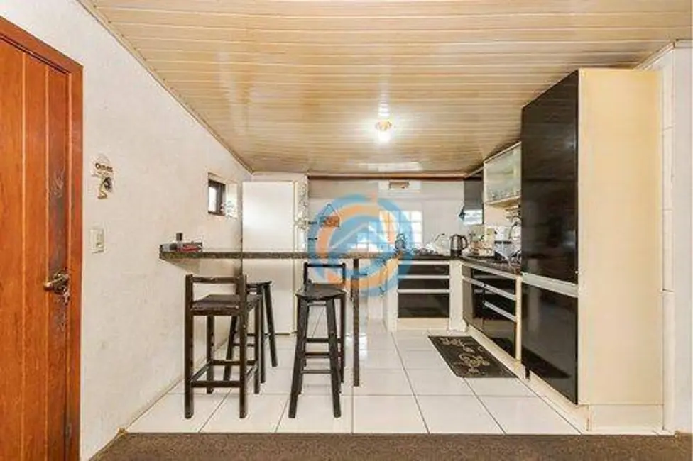 Foto 9 de Sobrado com 5 quartos à venda, 217m2 em Mercês, Curitiba - PR