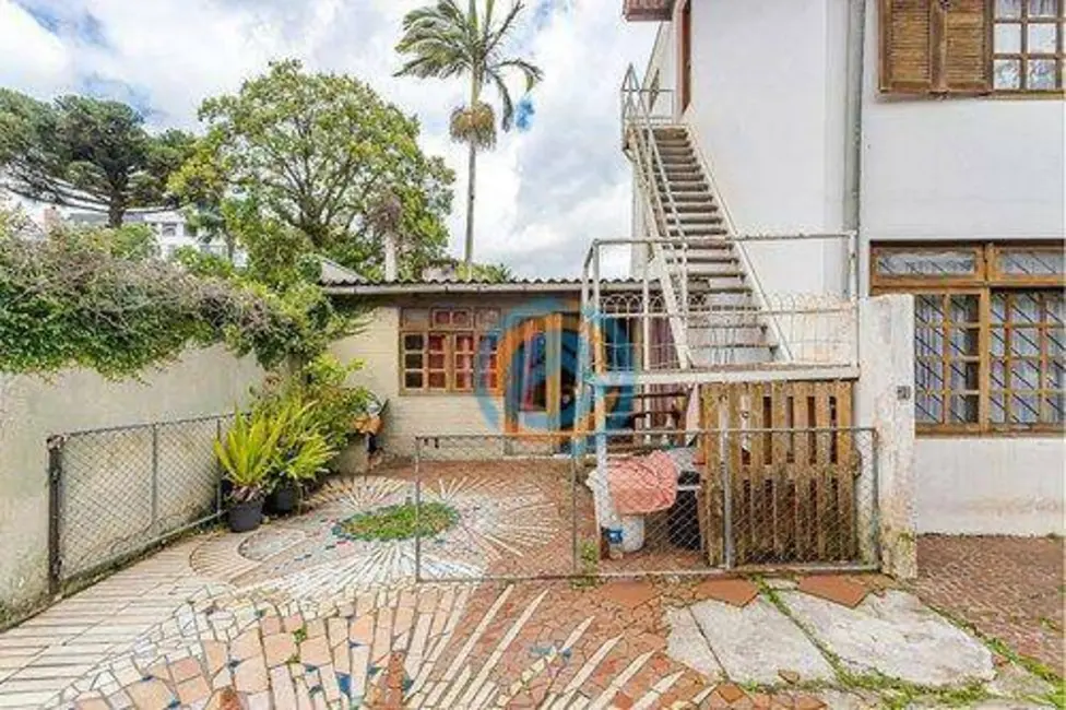 Foto 6 de Sobrado com 5 quartos à venda, 217m2 em Mercês, Curitiba - PR