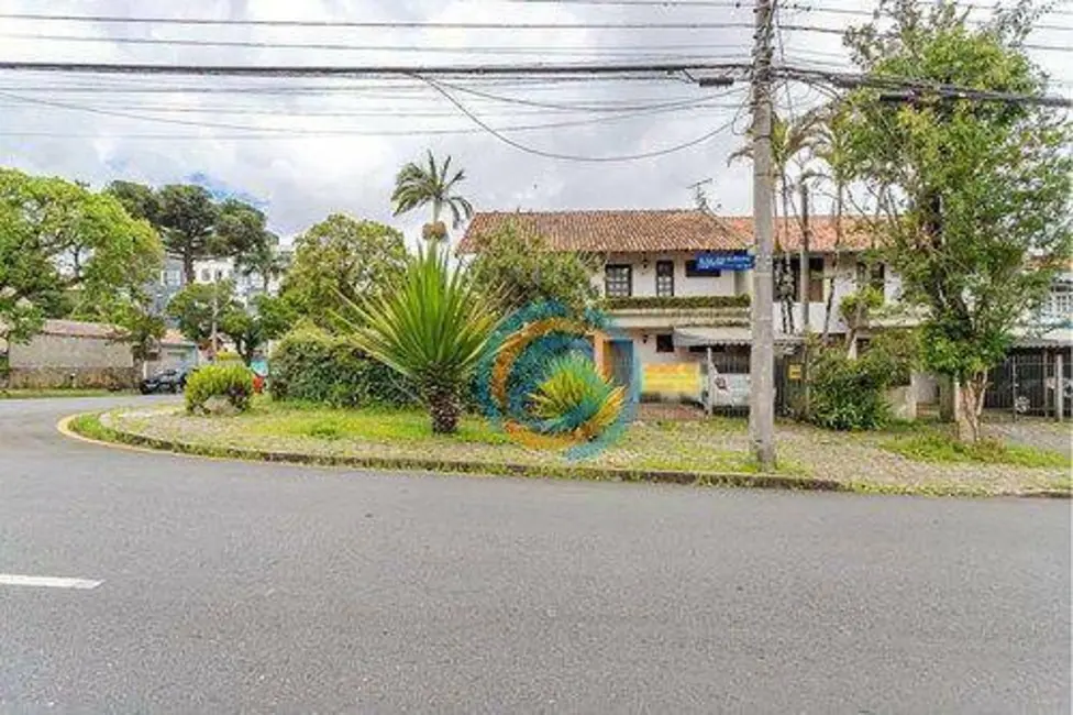 Foto 1 de Sobrado com 5 quartos à venda, 217m2 em Mercês, Curitiba - PR