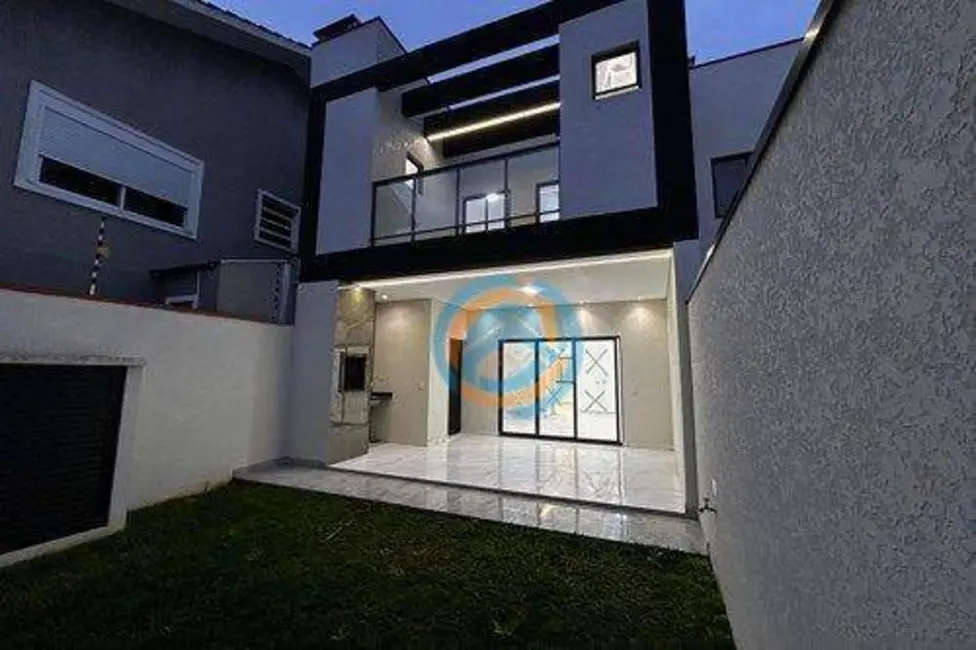 Foto 6 de Sobrado com 3 quartos à venda, 150m2 em Centro, Sao Jose Dos Pinhais - PR