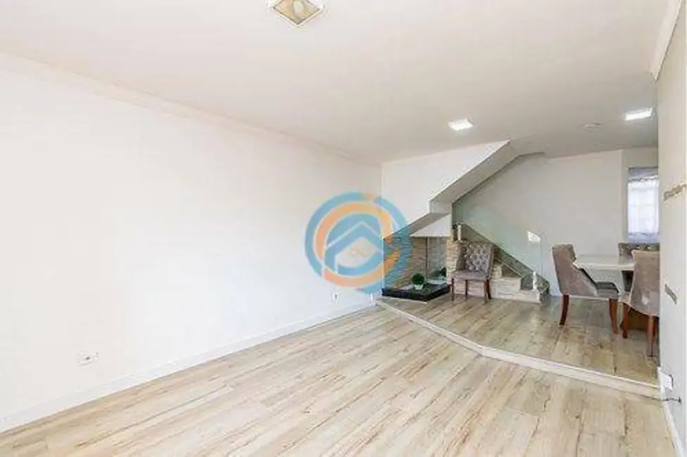 Foto 7 de Sobrado com 4 quartos à venda, 200m2 em Uberaba, Curitiba - PR