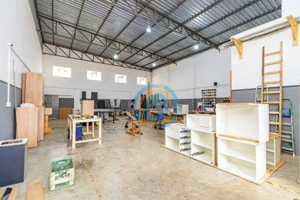 Foto 5 de Armazém / Galpão à venda, 300m2 em Vargem Grande, Pinhais - PR