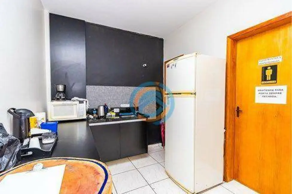 Foto 8 de Armazém / Galpão à venda, 300m2 em Vargem Grande, Pinhais - PR