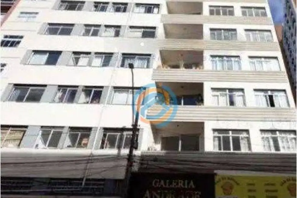 Apartamento com 3 quartos à venda, 88m2 em Centro, Curitiba - PR - imagem 2 Foto 2 de Apartamento com 3 quartos à venda, 88m2 em Centro, Curitiba - PR