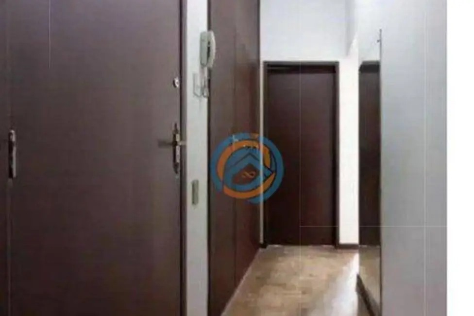 Apartamento com 3 quartos à venda, 88m2 em Centro, Curitiba - PR - imagem 7 Foto 7 de Apartamento com 3 quartos à venda, 88m2 em Centro, Curitiba - PR