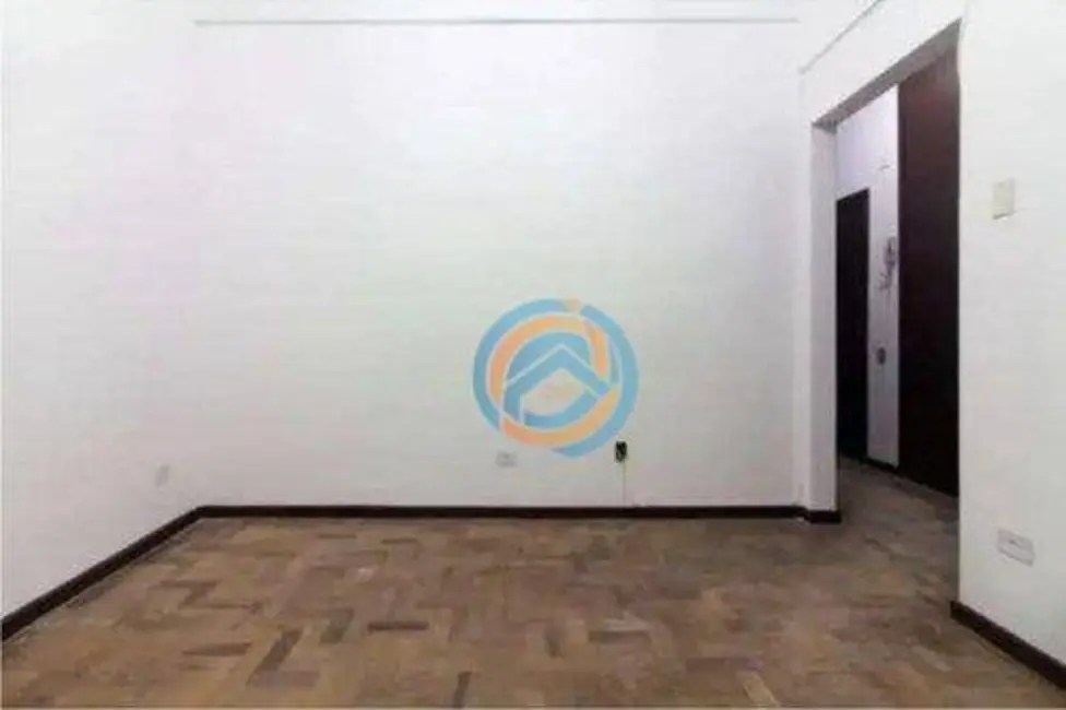 Apartamento com 3 quartos à venda, 88m2 em Centro, Curitiba - PR - imagem 5 Foto 5 de Apartamento com 3 quartos à venda, 88m2 em Centro, Curitiba - PR