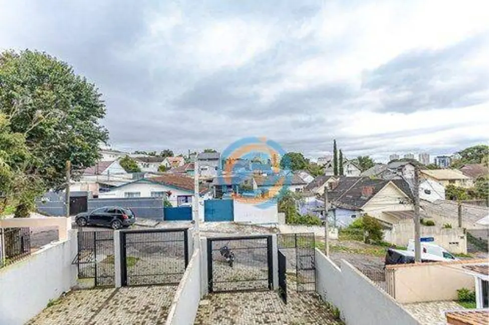 Foto 3 de Sobrado com 3 quartos à venda, 166m2 em Boa Vista, Curitiba - PR