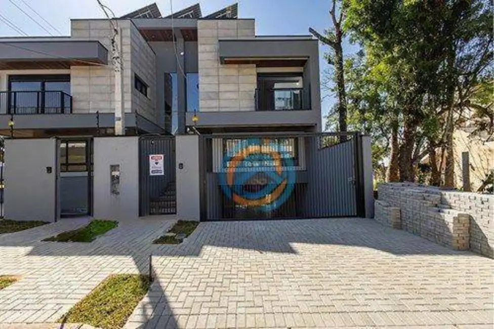 Foto 1 de Sobrado com 3 quartos à venda, 295m2 em Santa Felicidade, Curitiba - PR